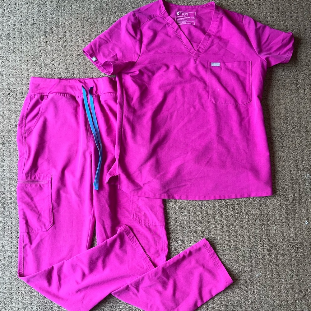 Figs Limited Edition Rasberry Sorbet Scrub Set, size m